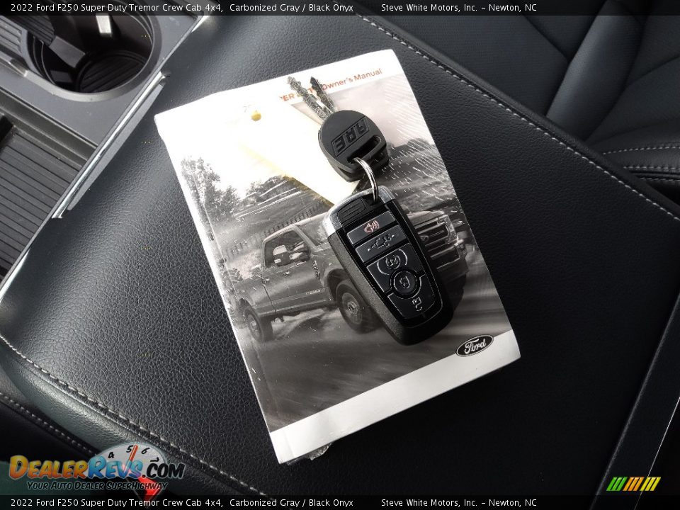 2022 Ford F250 Super Duty Tremor Crew Cab 4x4 Carbonized Gray / Black Onyx Photo #36