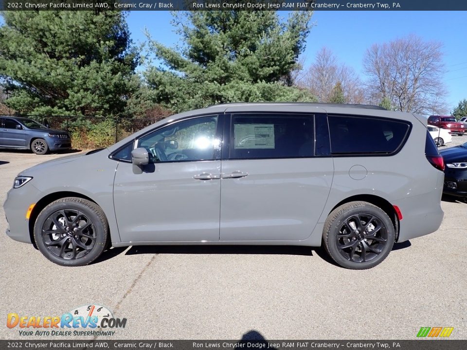 2022 Chrysler Pacifica Limited AWD Ceramic Gray / Black Photo #2