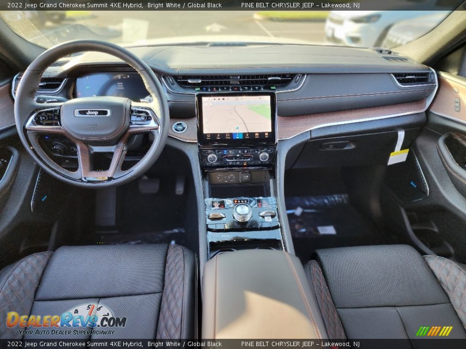 Global Black Interior - 2022 Jeep Grand Cherokee Summit 4XE Hybrid Photo #8