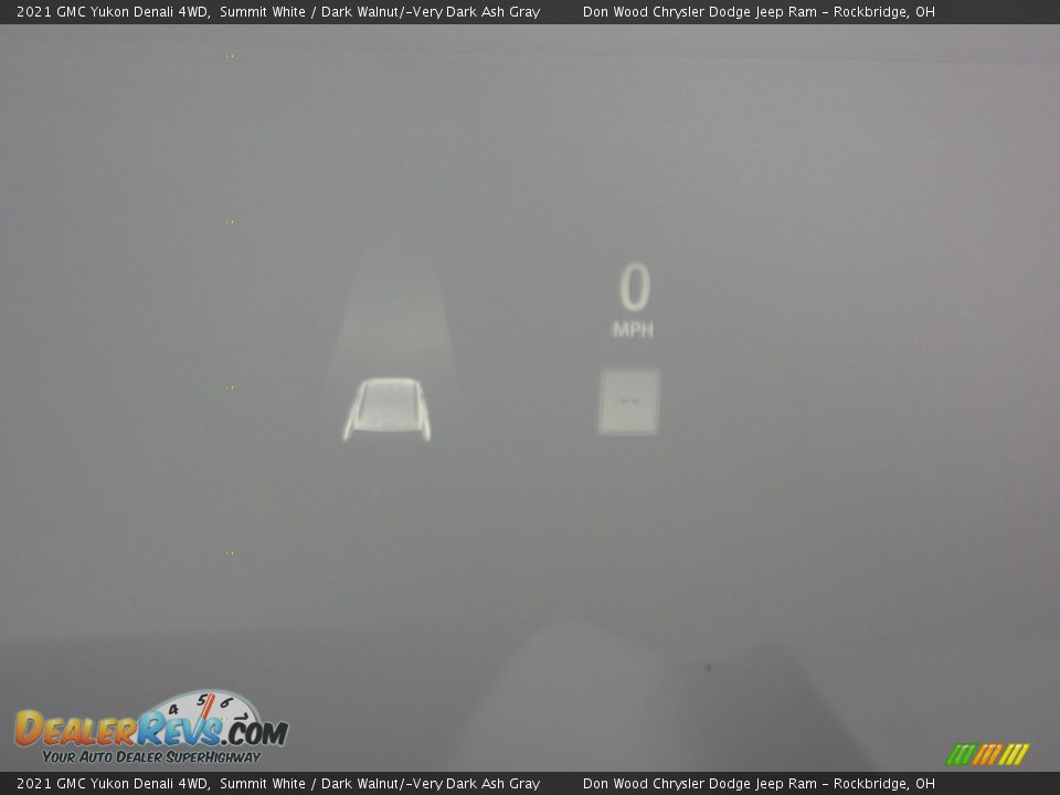 2021 GMC Yukon Denali 4WD Summit White / Dark Walnut/­Very Dark Ash Gray Photo #7