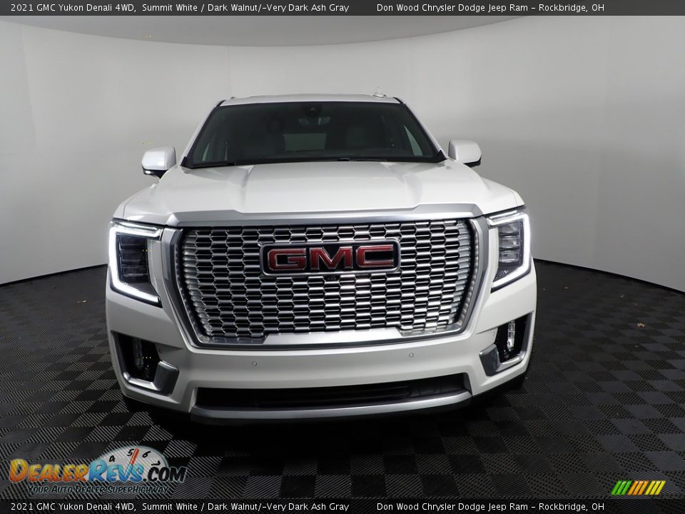 2021 GMC Yukon Denali 4WD Summit White / Dark Walnut/­Very Dark Ash Gray Photo #8