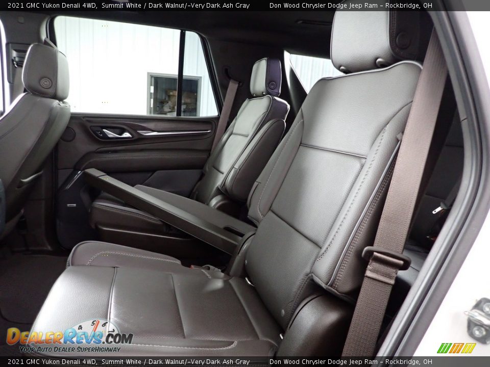2021 GMC Yukon Denali 4WD Summit White / Dark Walnut/­Very Dark Ash Gray Photo #30