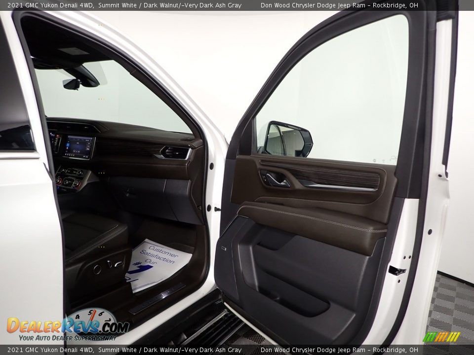 2021 GMC Yukon Denali 4WD Summit White / Dark Walnut/­Very Dark Ash Gray Photo #34