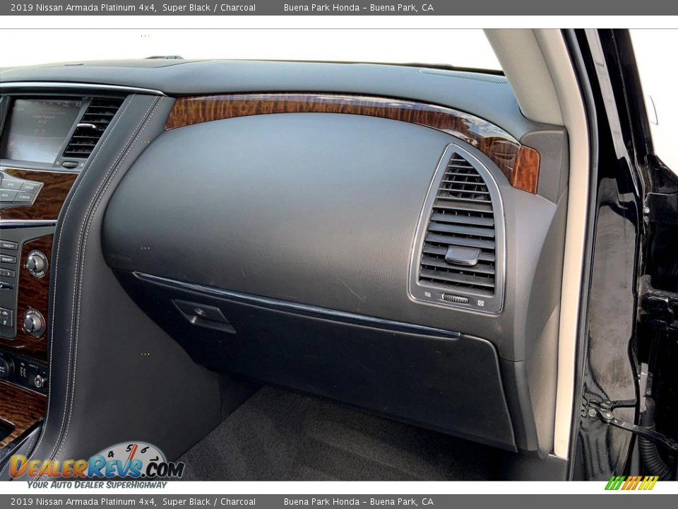 Dashboard of 2019 Nissan Armada Platinum 4x4 Photo #16