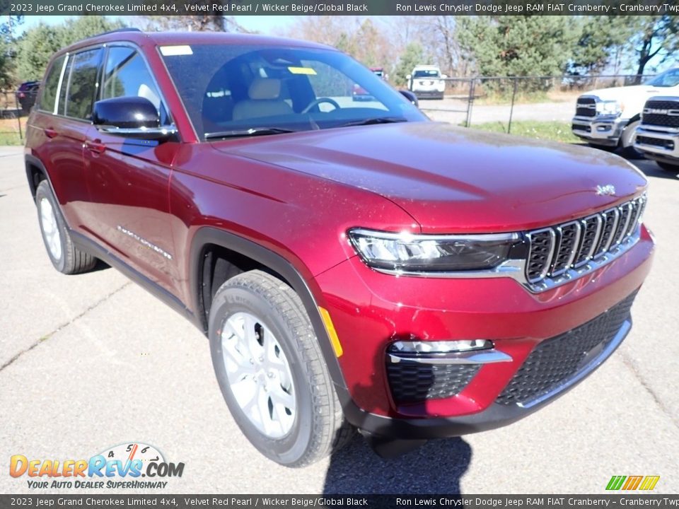 2023 Jeep Grand Cherokee Limited 4x4 Velvet Red Pearl / Wicker Beige/Global Black Photo #3