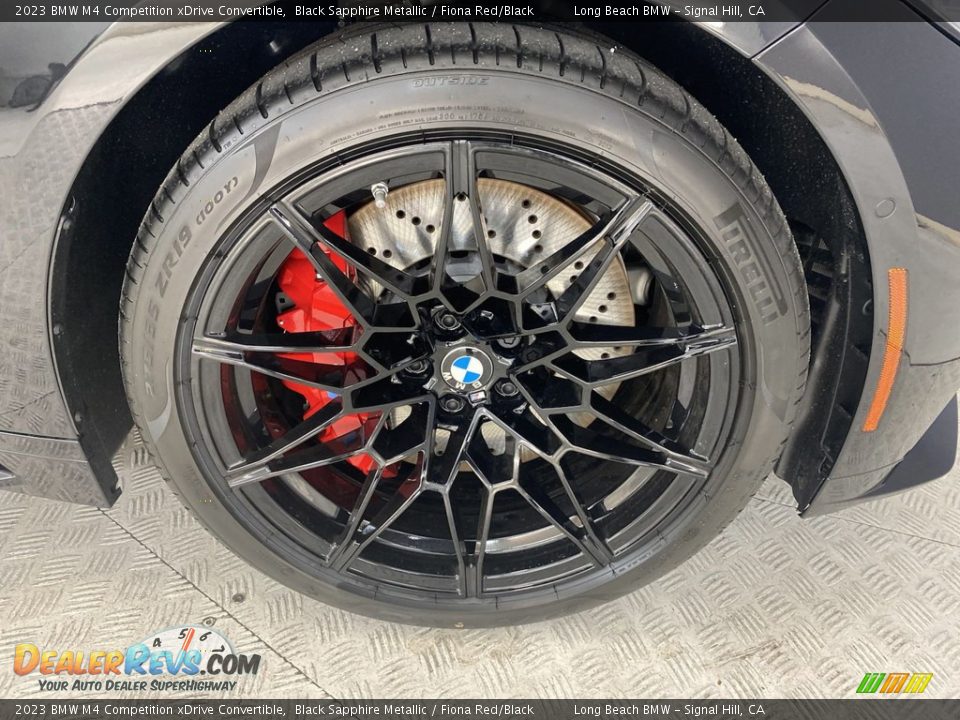 2023 BMW M4 Competition xDrive Convertible Wheel Photo #3