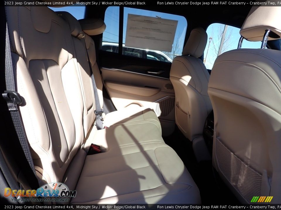 2023 Jeep Grand Cherokee Limited 4x4 Midnight Sky / Wicker Beige/Global Black Photo #8