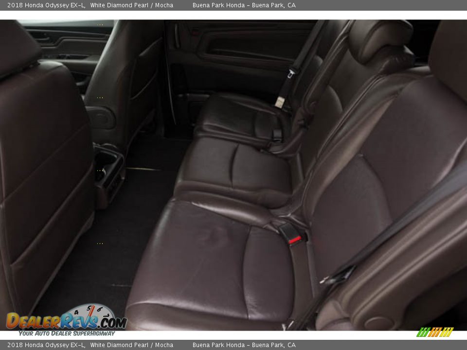 2018 Honda Odyssey EX-L White Diamond Pearl / Mocha Photo #4