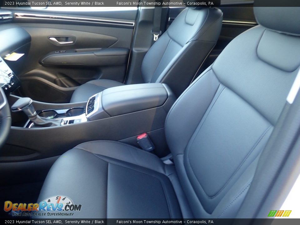 Front Seat of 2023 Hyundai Tucson SEL AWD Photo #11