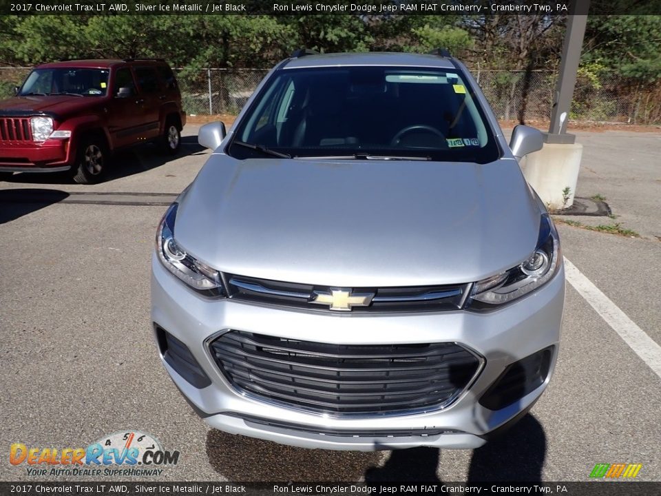 2017 Chevrolet Trax LT AWD Silver Ice Metallic / Jet Black Photo #2