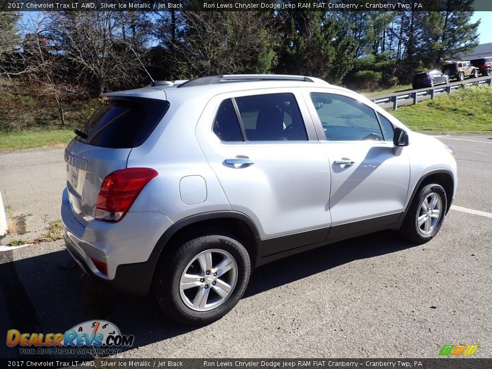 2017 Chevrolet Trax LT AWD Silver Ice Metallic / Jet Black Photo #4