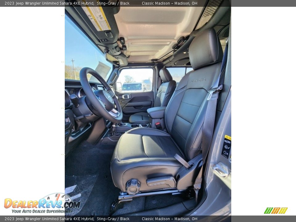 2023 Jeep Wrangler Unlimited Sahara 4XE Hybrid Sting-Gray / Black Photo #2