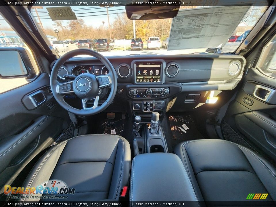 2023 Jeep Wrangler Unlimited Sahara 4XE Hybrid Sting-Gray / Black Photo #4