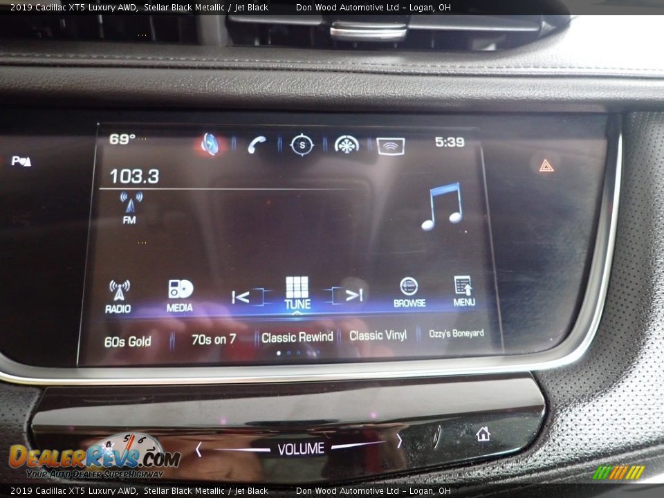 2019 Cadillac XT5 Luxury AWD Stellar Black Metallic / Jet Black Photo #2