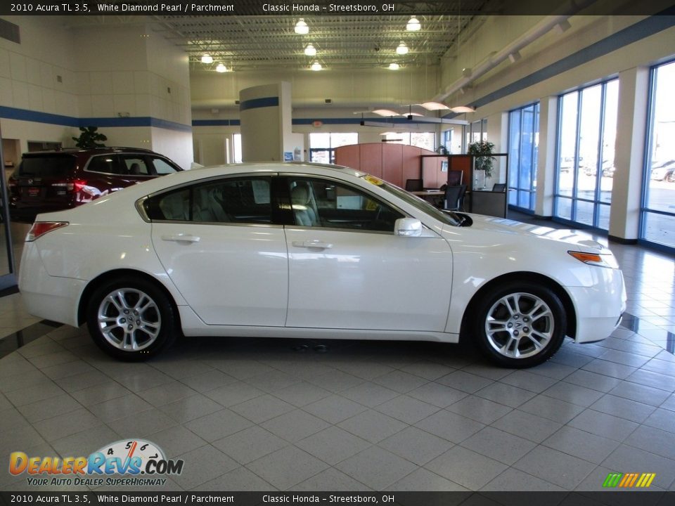 2010 Acura TL 3.5 White Diamond Pearl / Parchment Photo #4