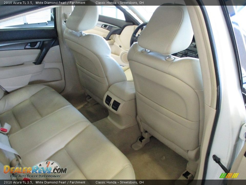 2010 Acura TL 3.5 White Diamond Pearl / Parchment Photo #19