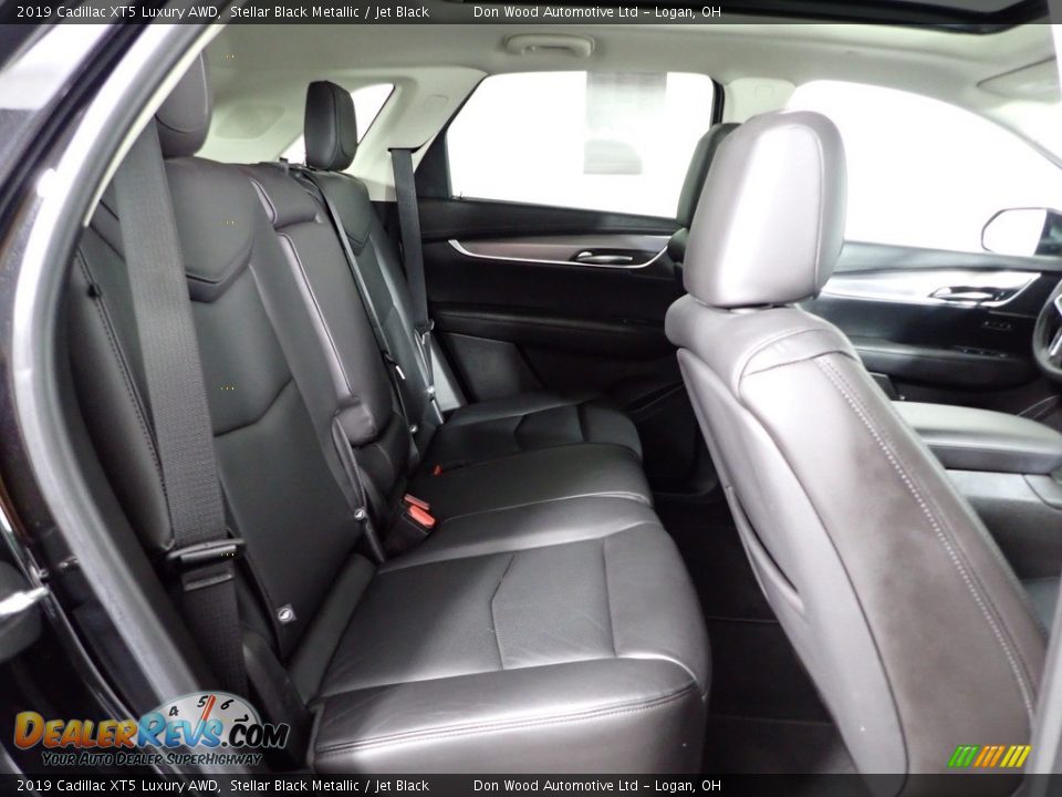 2019 Cadillac XT5 Luxury AWD Stellar Black Metallic / Jet Black Photo #31