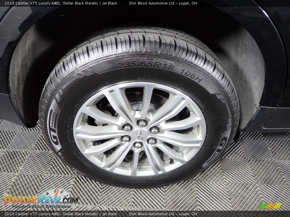 2019 Cadillac XT5 Luxury AWD Stellar Black Metallic / Jet Black Photo #32