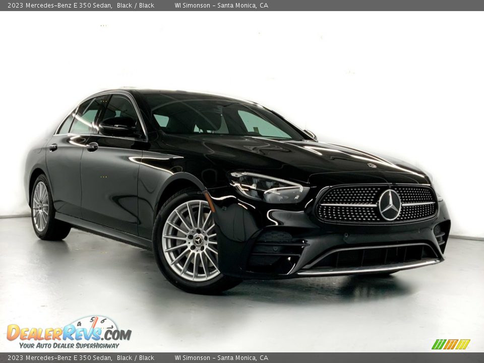 Front 3/4 View of 2023 Mercedes-Benz E 350 Sedan Photo #2