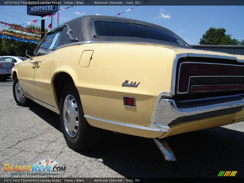 1970 Ford Thunderbird Landau Sedan Yellow / Black Photo #20