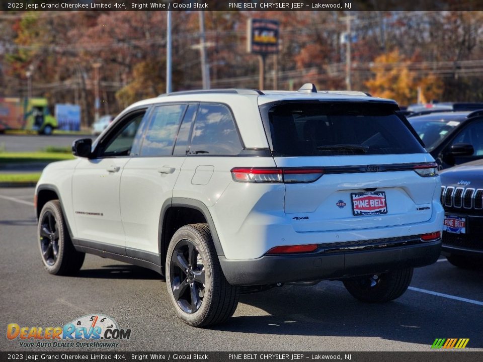 2023 Jeep Grand Cherokee Limited 4x4 Bright White / Global Black Photo #4