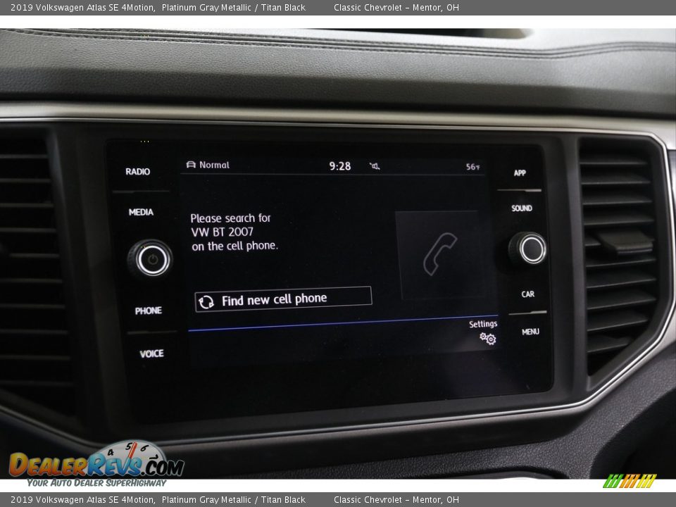 Controls of 2019 Volkswagen Atlas SE 4Motion Photo #11