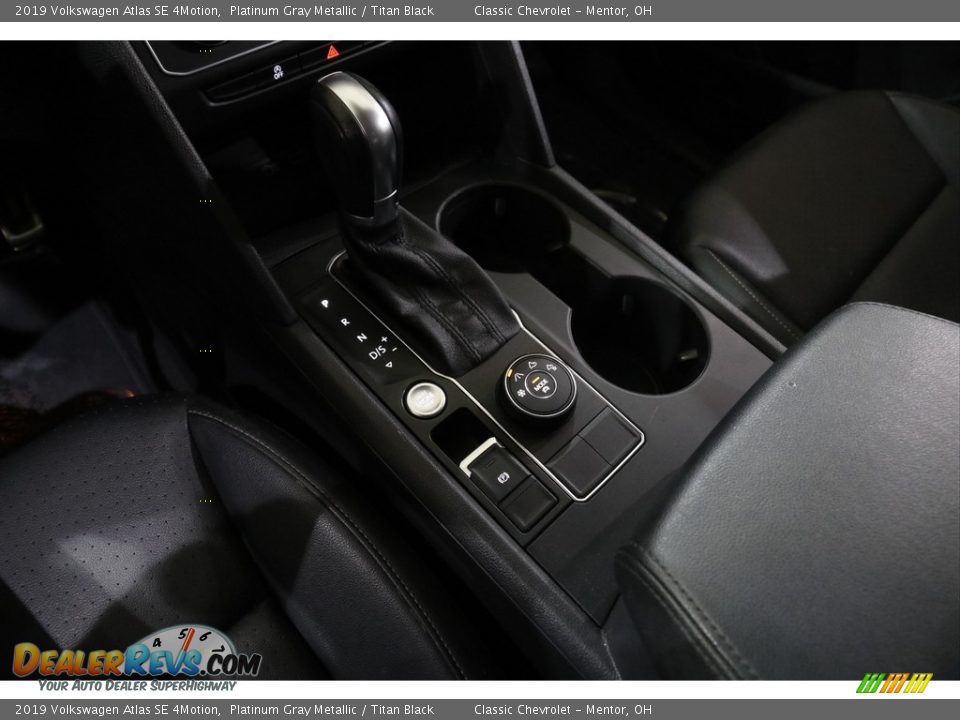 2019 Volkswagen Atlas SE 4Motion Shifter Photo #14