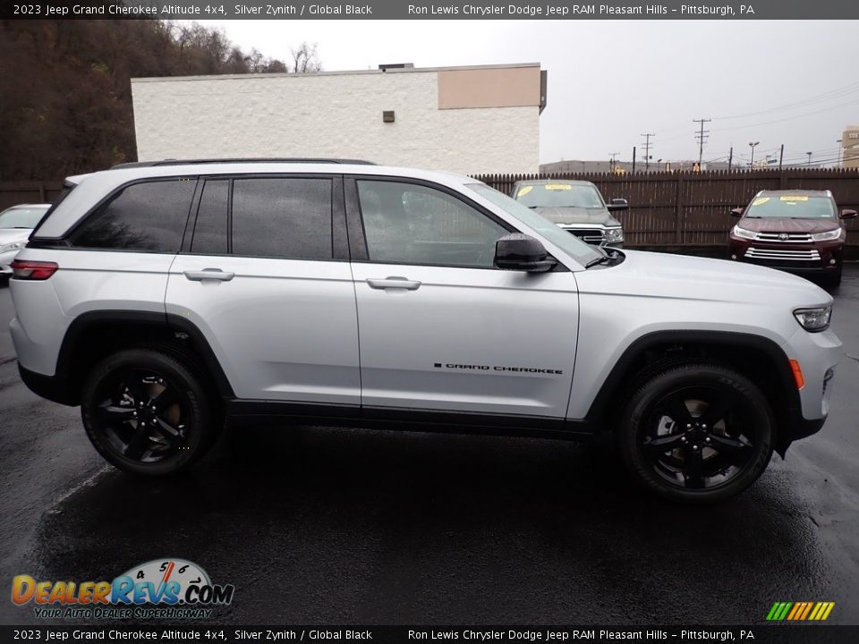 Silver Zynith 2023 Jeep Grand Cherokee Altitude 4x4 Photo #7