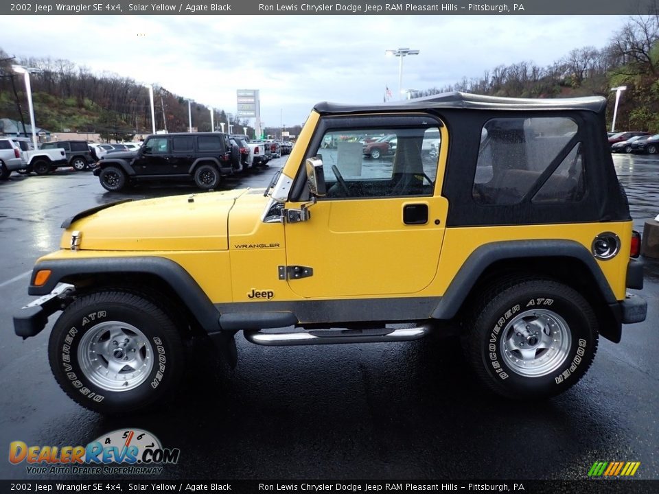 2002 Jeep Wrangler SE 4x4 Solar Yellow / Agate Black Photo #2