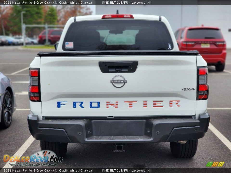 2022 Nissan Frontier S Crew Cab 4x4 Glacier White / Charcoal Photo #7