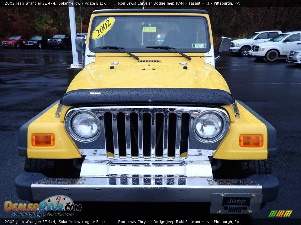 2002 Jeep Wrangler SE 4x4 Solar Yellow / Agate Black Photo #10