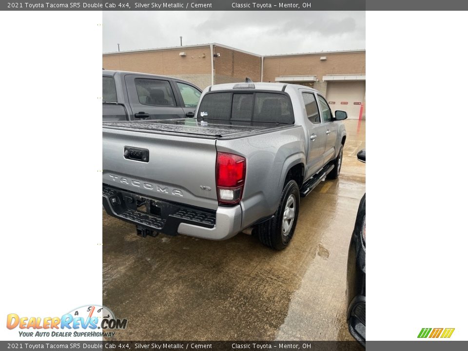 2021 Toyota Tacoma SR5 Double Cab 4x4 Silver Sky Metallic / Cement Photo #2