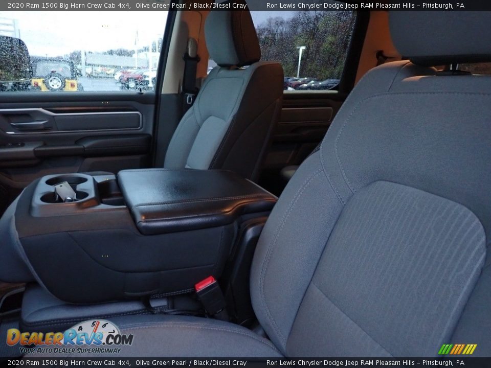 2020 Ram 1500 Big Horn Crew Cab 4x4 Olive Green Pearl / Black/Diesel Gray Photo #10