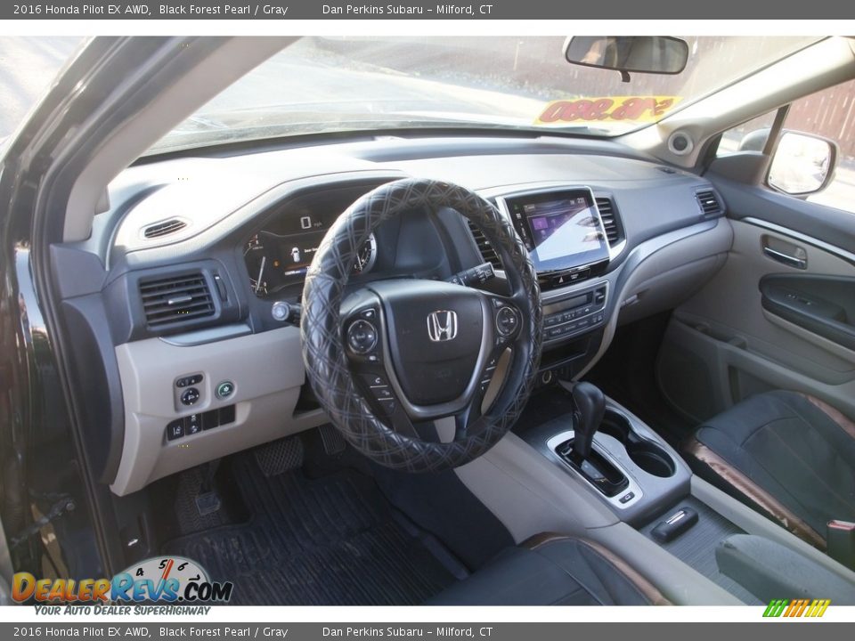 2016 Honda Pilot EX AWD Black Forest Pearl / Gray Photo #10