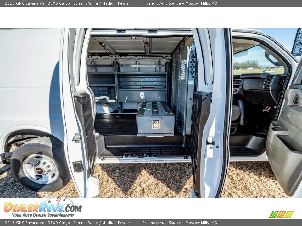 2016 GMC Savana Van 3500 Cargo Summit White / Medium Pewter Photo #22