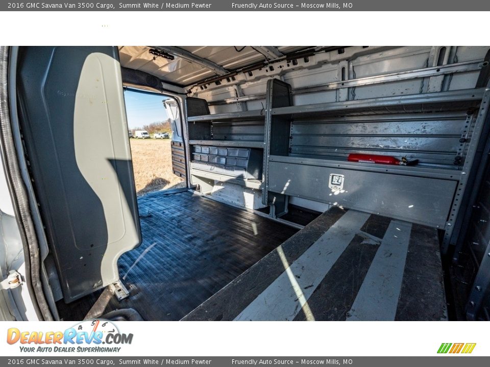2016 GMC Savana Van 3500 Cargo Summit White / Medium Pewter Photo #23