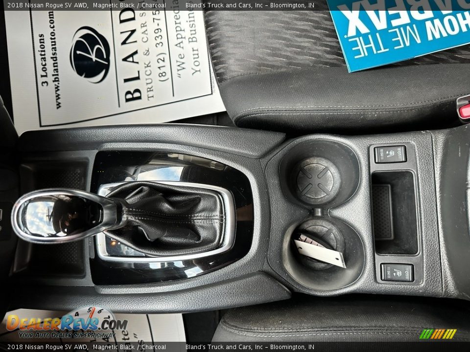 2018 Nissan Rogue SV AWD Magnetic Black / Charcoal Photo #23
