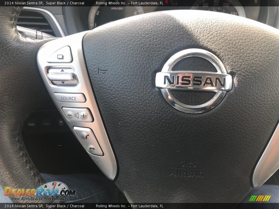 2014 Nissan Sentra SR Super Black / Charcoal Photo #6