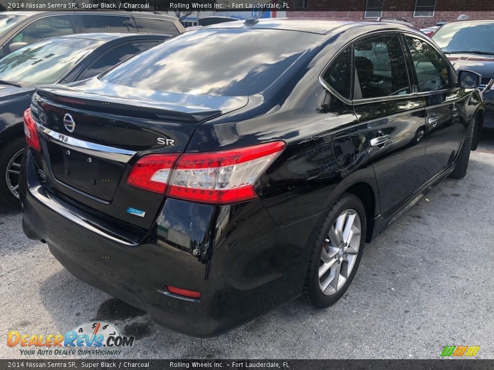 2014 Nissan Sentra SR Super Black / Charcoal Photo #10