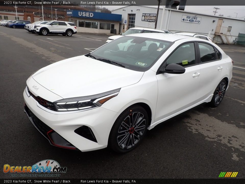 2023 Kia Forte GT Snow White Pearl / Black Photo #4