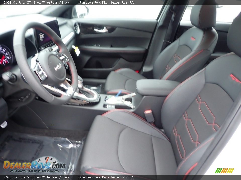 2023 Kia Forte GT Snow White Pearl / Black Photo #14