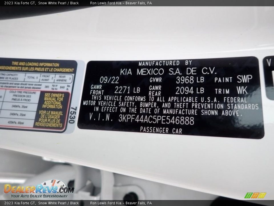 2023 Kia Forte GT Snow White Pearl / Black Photo #20