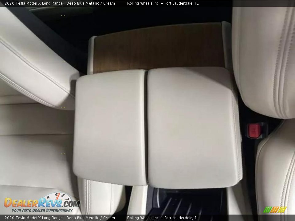 2020 Tesla Model X Long Range Deep Blue Metallic / Cream Photo #25