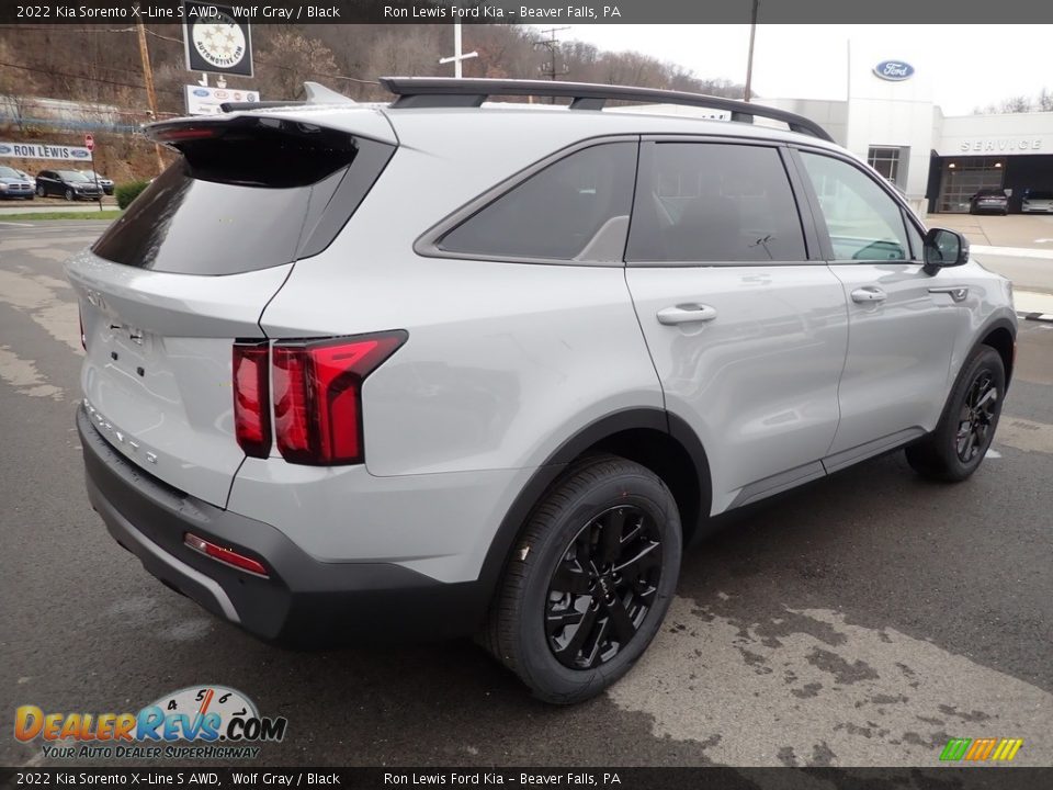 2022 Kia Sorento X-Line S AWD Wolf Gray / Black Photo #8