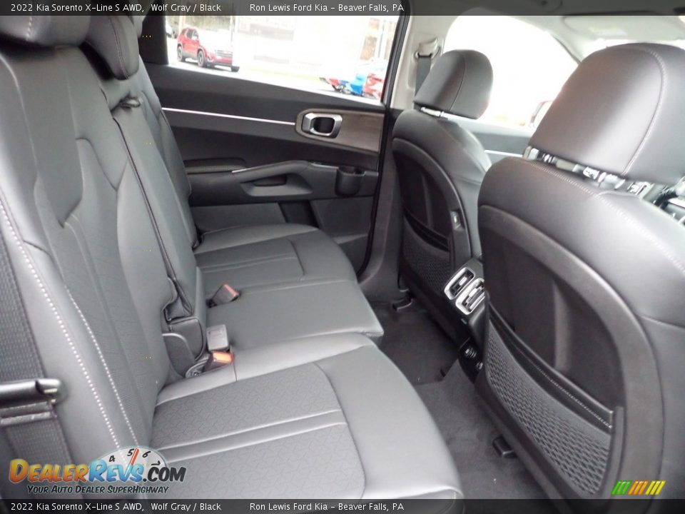 2022 Kia Sorento X-Line S AWD Wolf Gray / Black Photo #10
