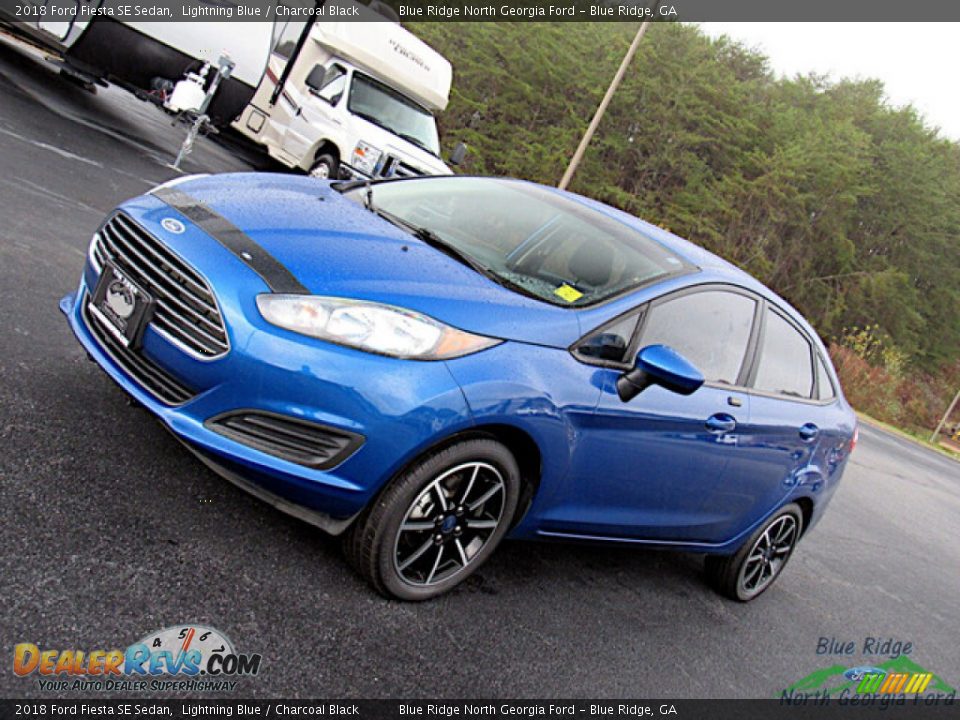 2018 Ford Fiesta SE Sedan Lightning Blue / Charcoal Black Photo #21