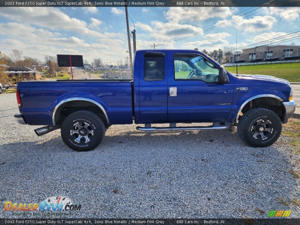 2003 Ford F250 Super Duty XLT SuperCab 4x4 Sonic Blue Metallic / Medium Flint Grey Photo #3