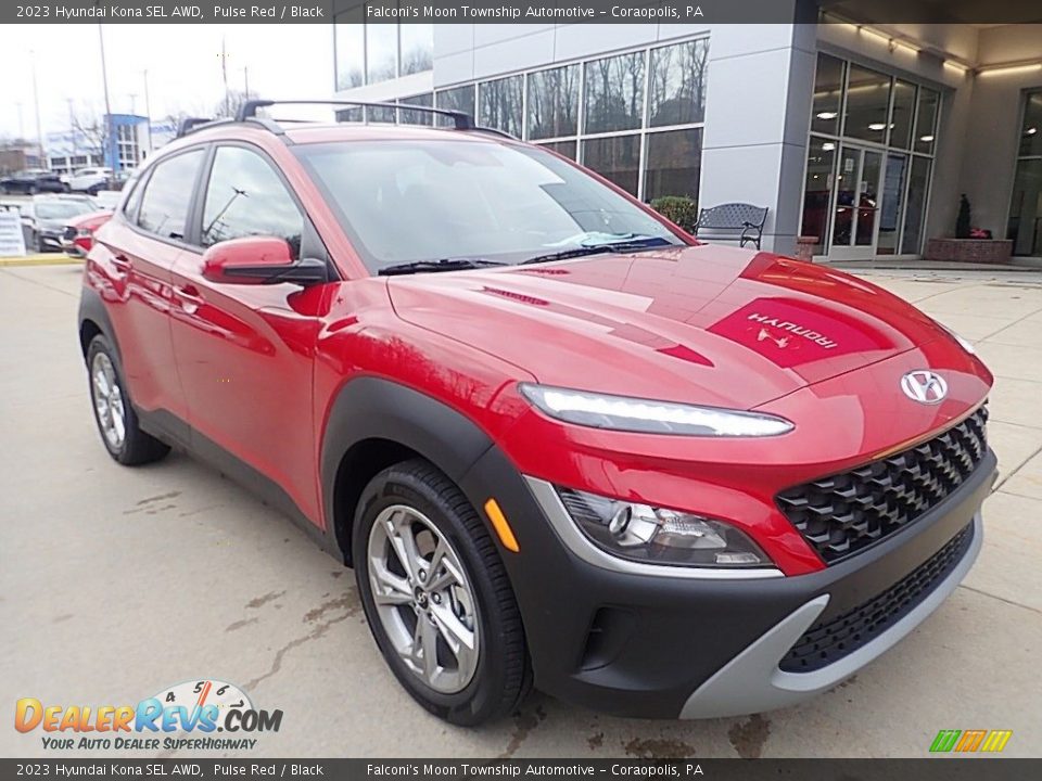 Front 3/4 View of 2023 Hyundai Kona SEL AWD Photo #9