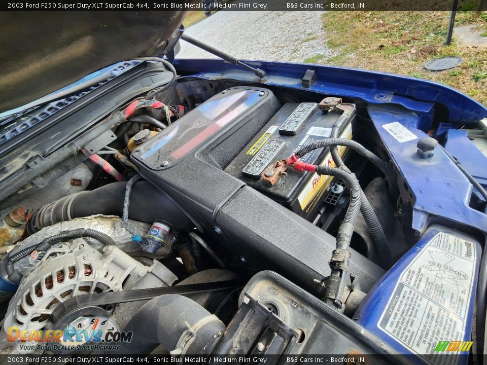2003 Ford F250 Super Duty XLT SuperCab 4x4 Sonic Blue Metallic / Medium Flint Grey Photo #11