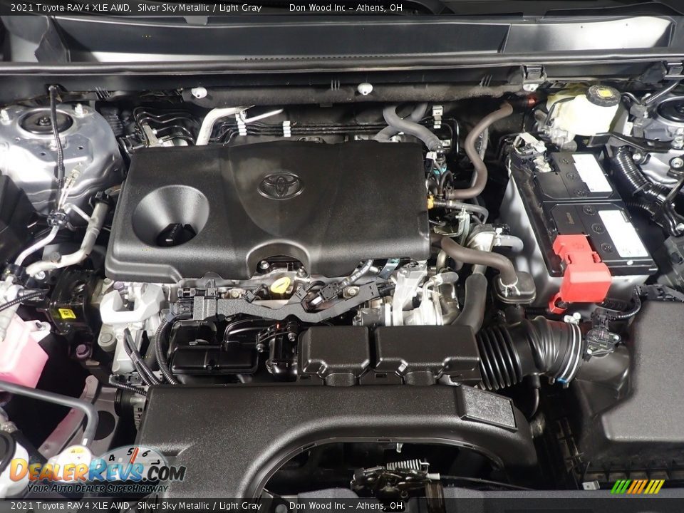 2021 Toyota RAV4 XLE AWD Silver Sky Metallic / Light Gray Photo #7
